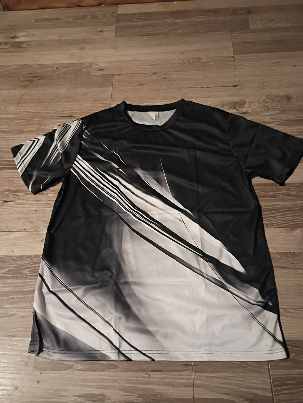 Men's Black & White Graphic Tee